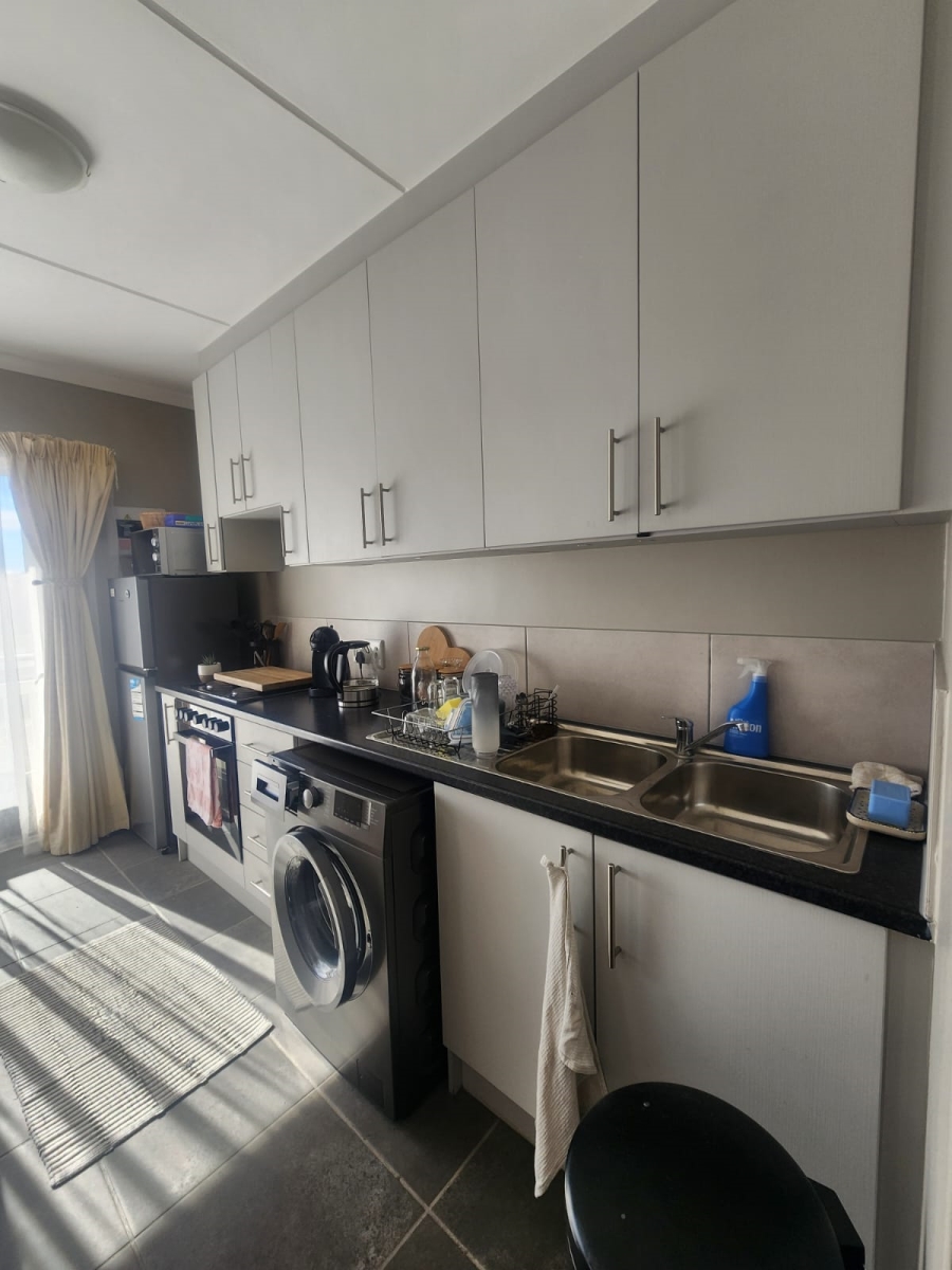 To Let 1 Bedroom Property for Rent in Haasendal Western Cape